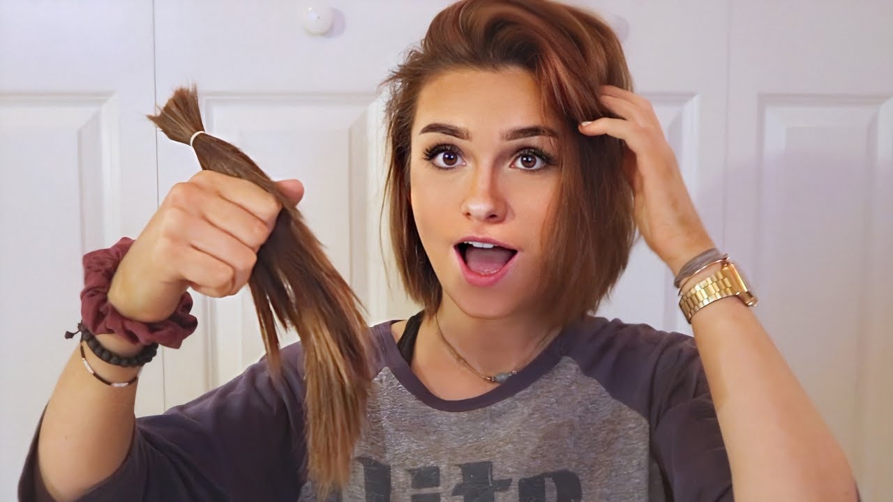 CUTTING MY HAIR SHORT AT HOME