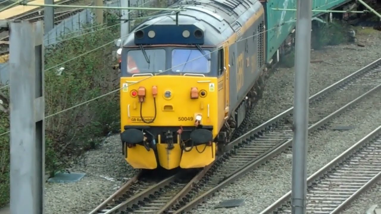 Loco Hauled Compilation-London (March & April 2023)