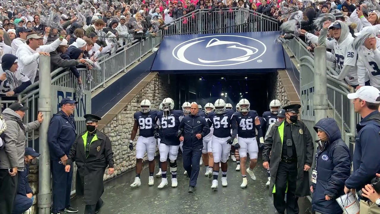 Penn State Football enters the field at Beaver Stadium to take on Illinois