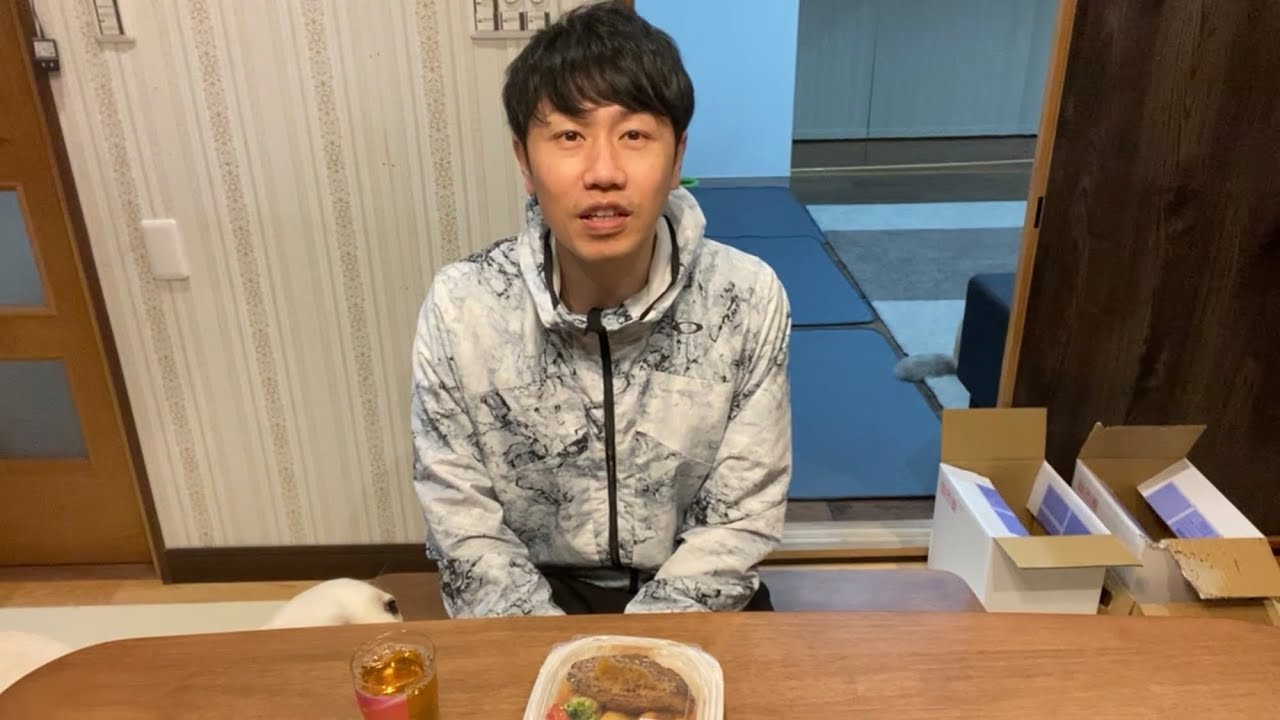 田舎山の上 弾丸ハンバーグで抜群な夕食弁当でした