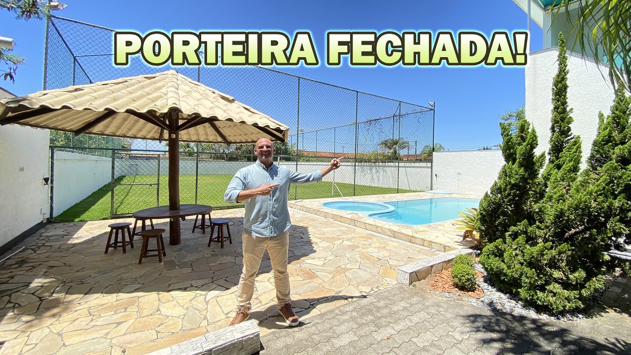 CASA COM SALA DE CINEMA E CAMPO FUTEBOL | PORTEIRA FECHADA | ARARUAMA RJ - REGIÃO DOS LAGOS