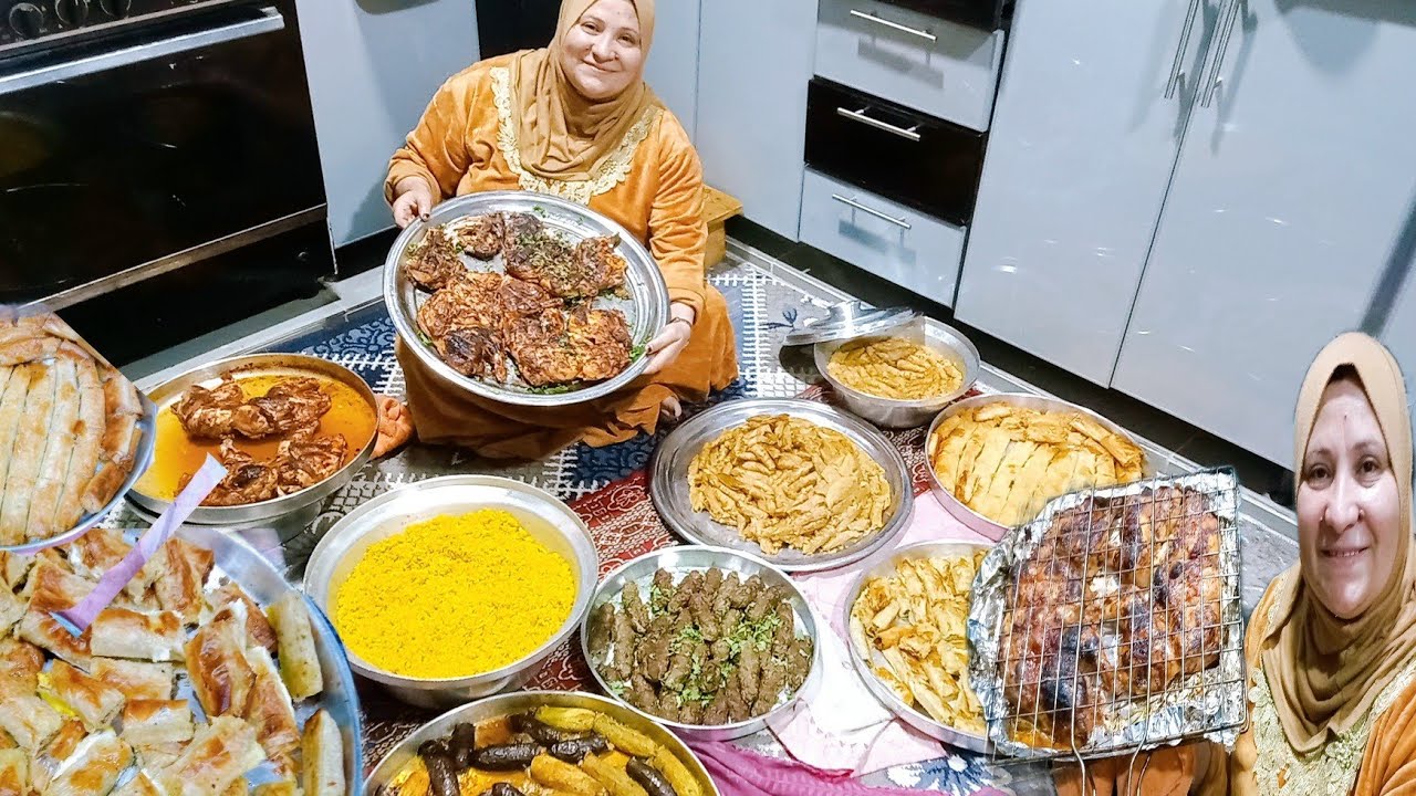 عملت  عزومه لخمسين شخص فى ساعه واحده اشكال والاوان كل الى عوزه تعمل عزومه تيجى عندى  احلى اوردر