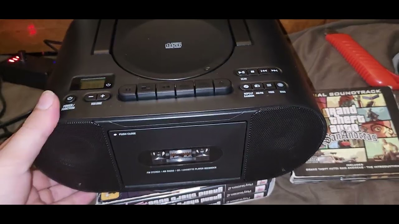 Groove onn boombox radio