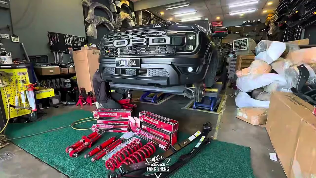 BEST Choice 4X4 Specialist Store in Northern Malaysia.3 minutes away from GURUN, Kedah Toll Plaza