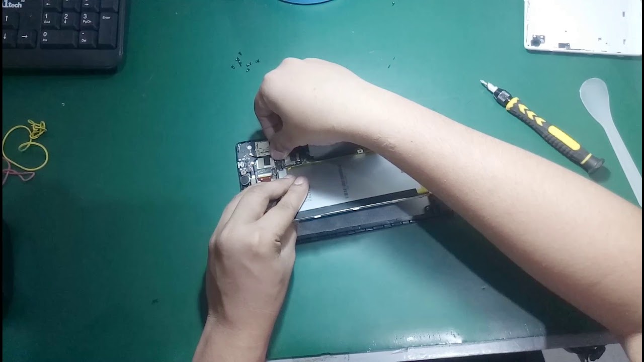 HOW TO REPLACE BATTERY OF ASUS ZENPAD Z370CG