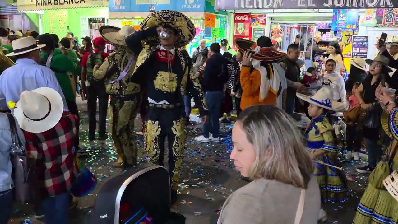 Carnaval Los Reyes La Paz 2026 Charros de lujo Banda la Majestuosa/Banda Tierra de gigantes 