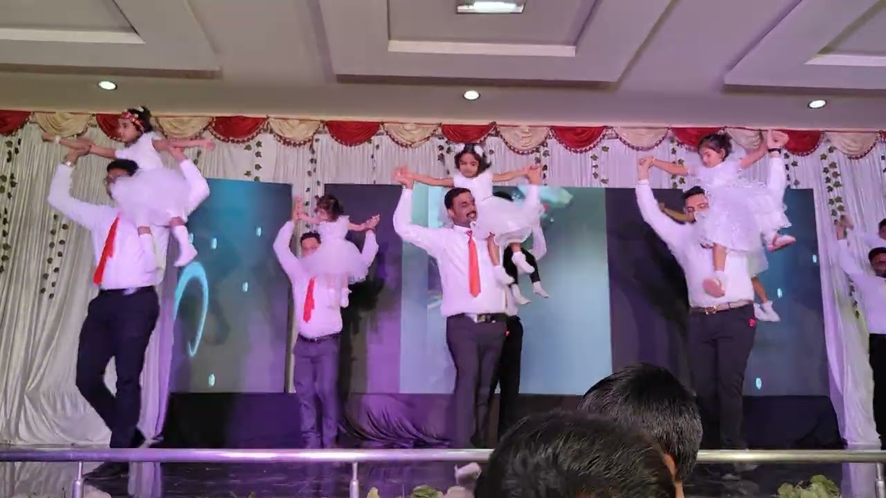 Tumko paya song# Annual Day Celebration @laddu school # Dad n Daughter just a great ombination😎🥰😘