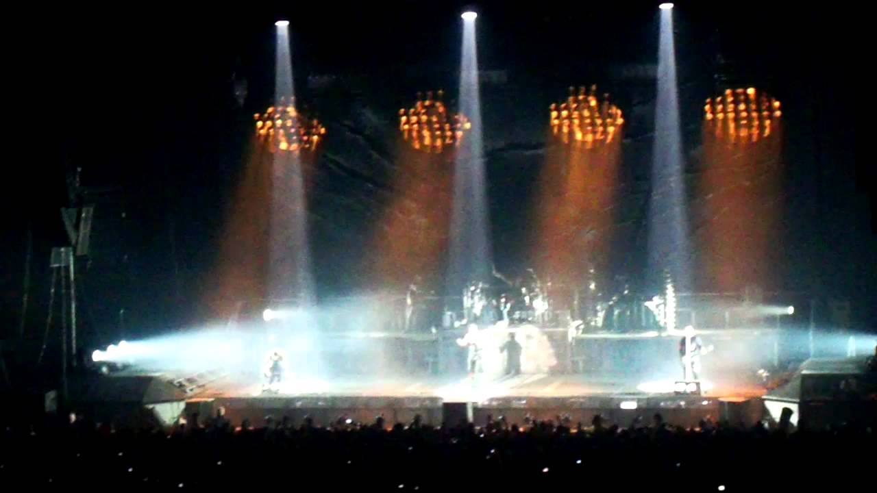Rammstein Live at The Forum May 20th, 2011 - Weisses Fleisch