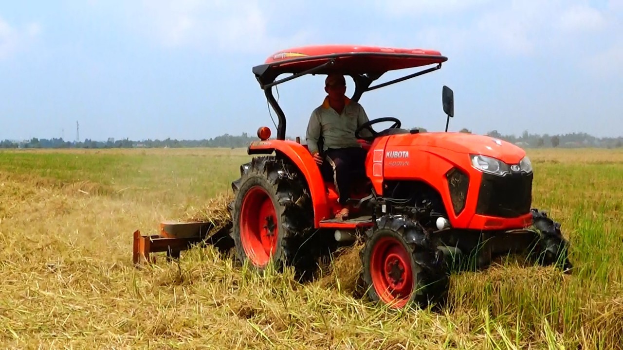 Máy cày Kubota L5018 chạy quá chạy