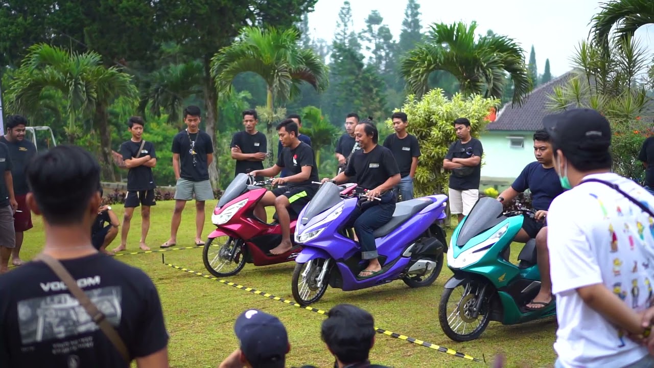 JAKARTA NIGHTRIDE EXCLUSIVE - PCX 150 Family Gathering