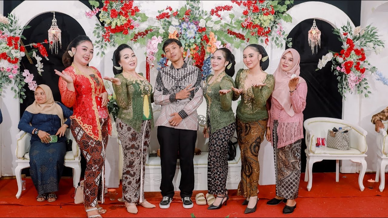 DOKUMENTASI PERNIKAHAN RIFKY & DWI || PART 3