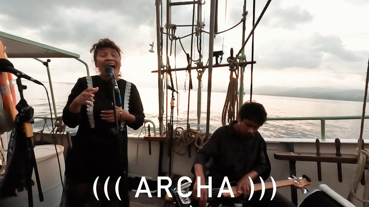 Laut Loud (((~~~))) Archa {S05E01}