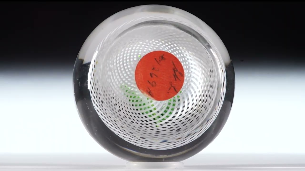 Glass Paperweight Auction 93 Lot 100