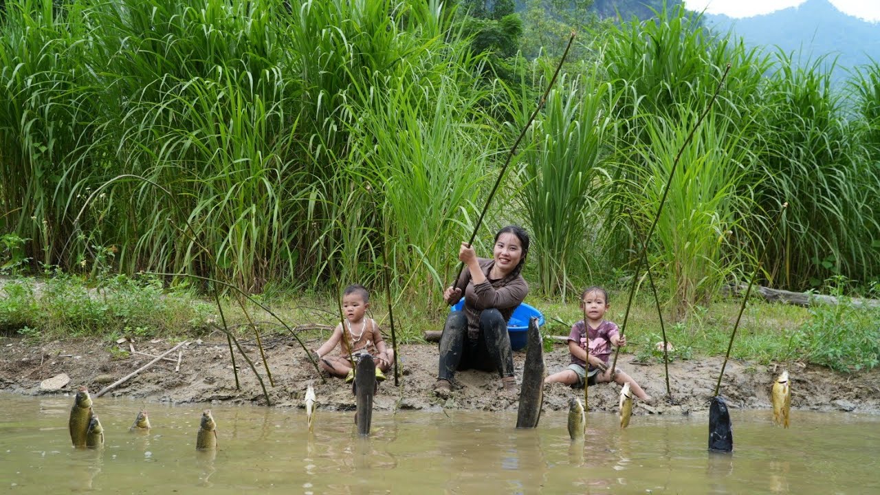 Fishing Skills - Giant Fish Trap, Take to Market to Sell with Little Daughter