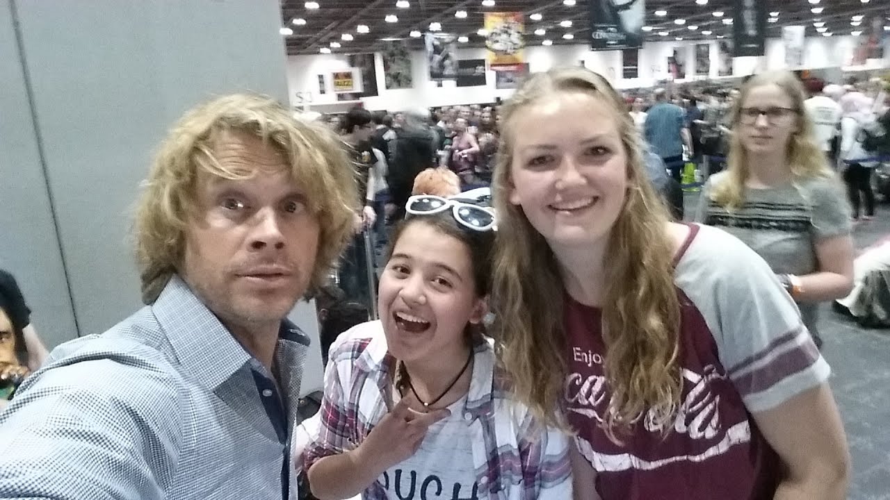 MEETING ERIC CHRISTIAN OLSEN AND DANIELA RUAH AT COMIC CON LONDEN 2016 PART 2 || Marijn van Ewijk