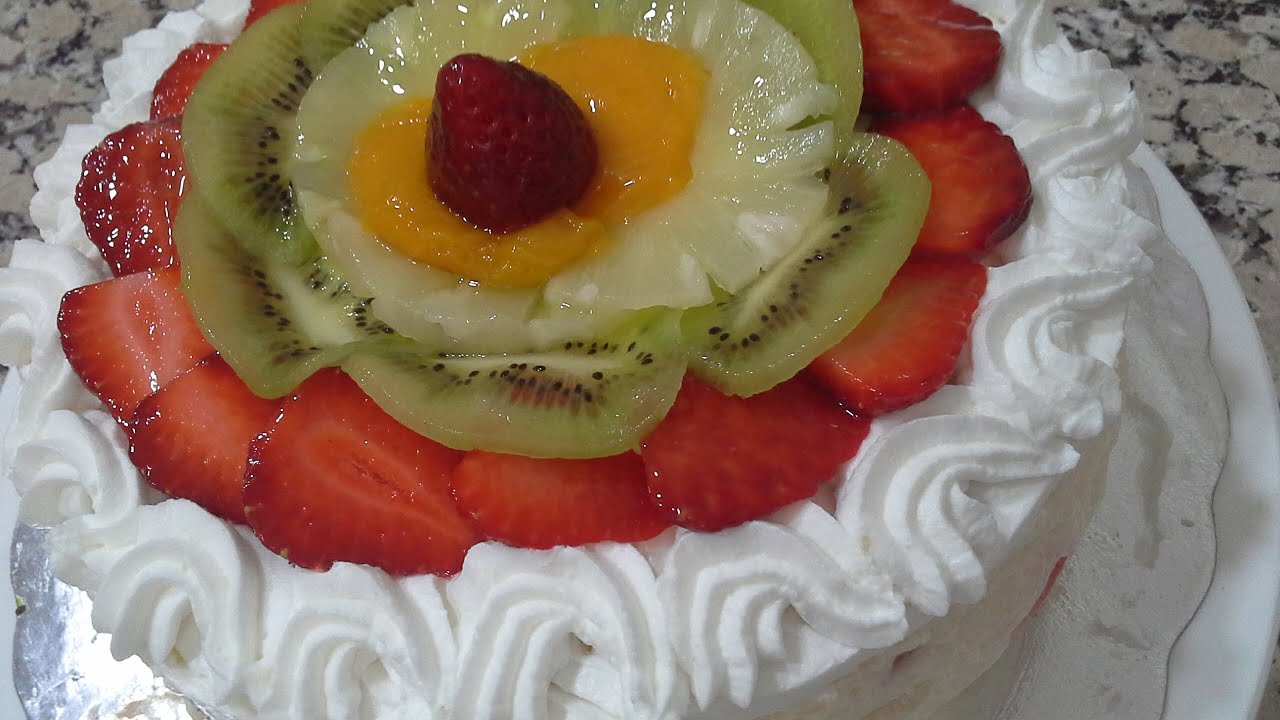 تحلية باردة بالفواكه ---- tarte glacée aux fruits