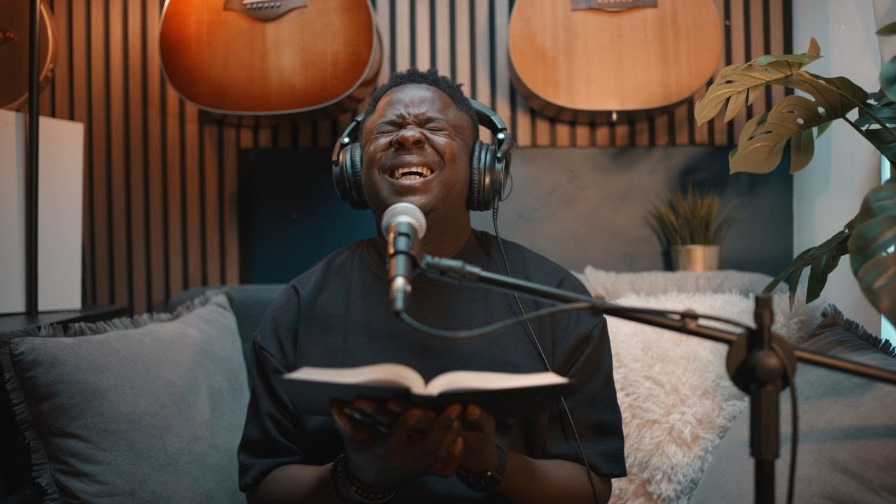 Powerful Worship | ALONE WITH GOD | Psalms 93:1-5 | Week Two