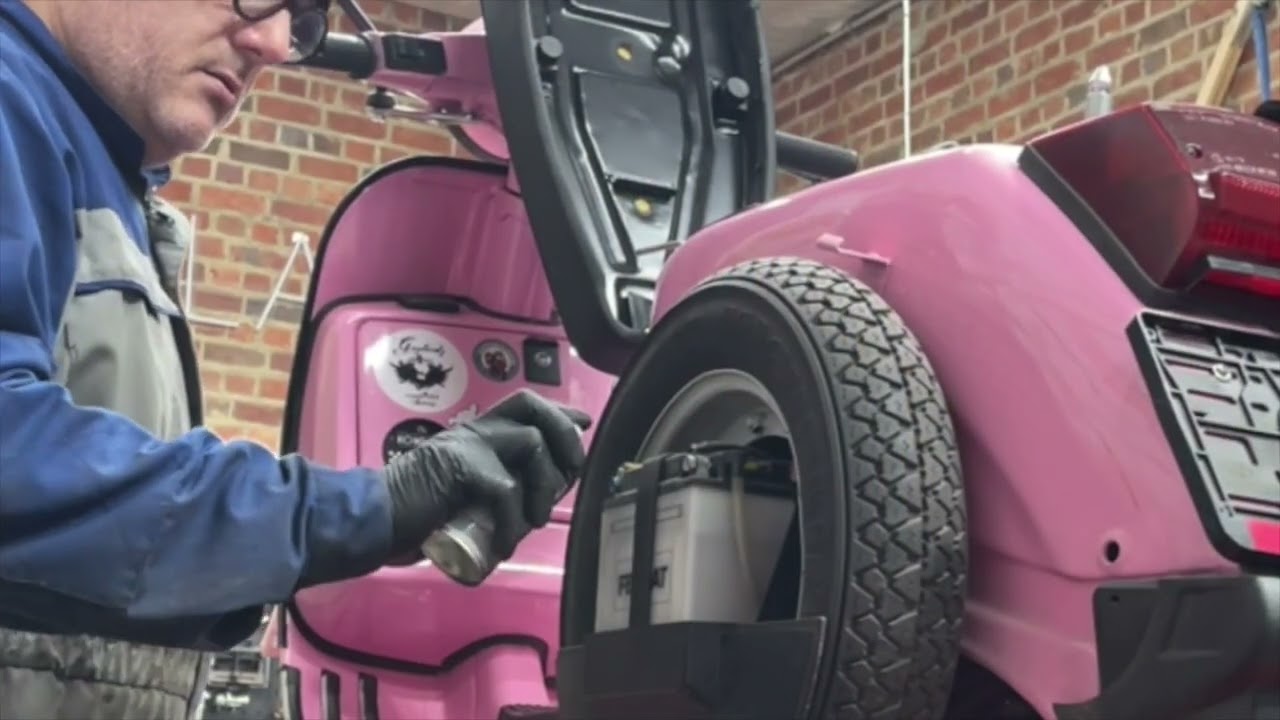 Quelques vérifications sur une Vespa Px
