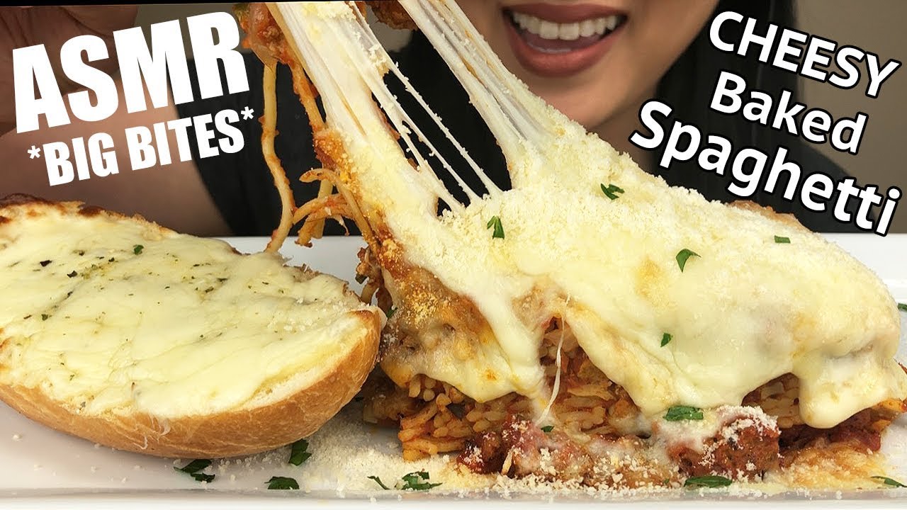 ASMR CHEESY Baked Spaghetti (EATING SOUNDS) | ASMR Phan