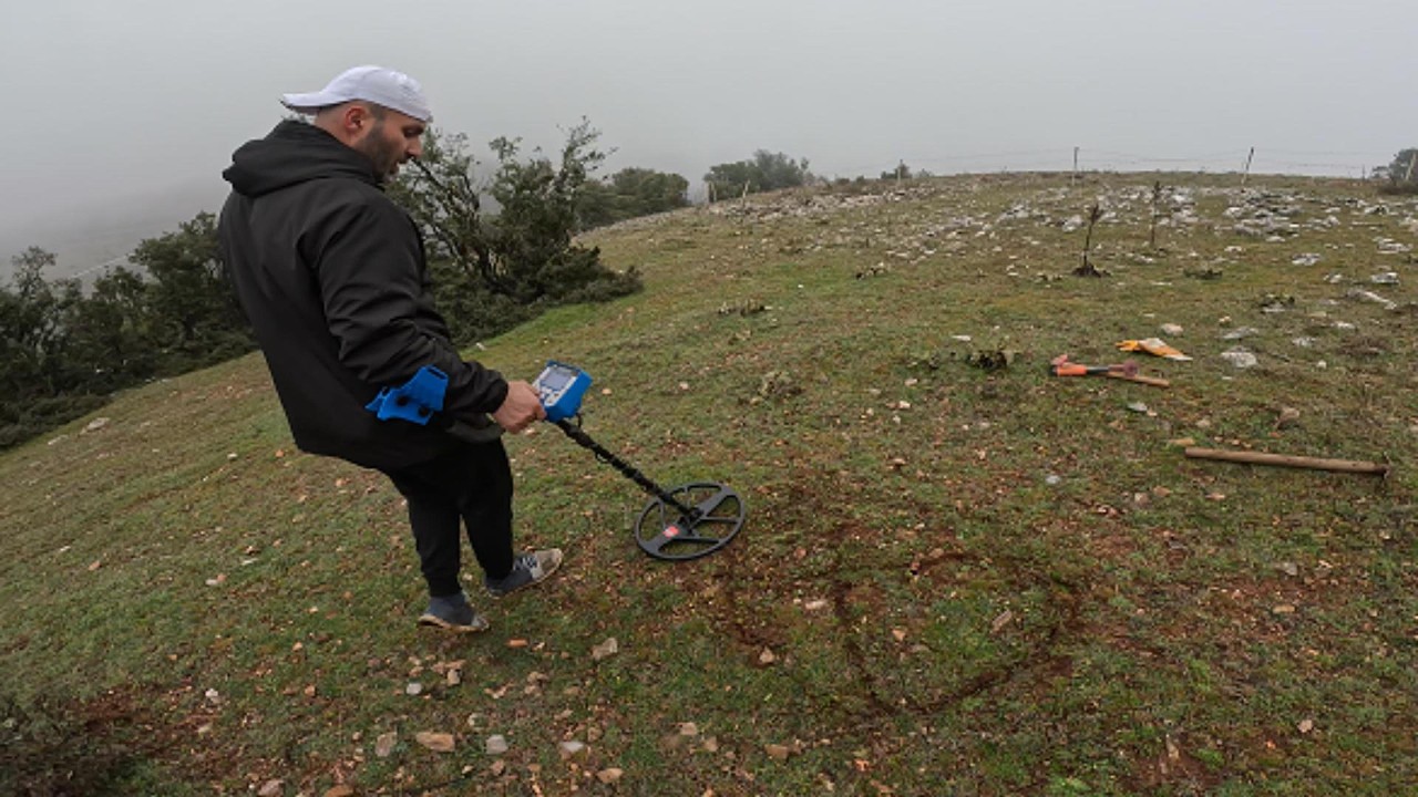 Metal Dedekt&ouml;r İle 100 Yıl &Ouml;ncesine Ait Defineyi Buldum !!!