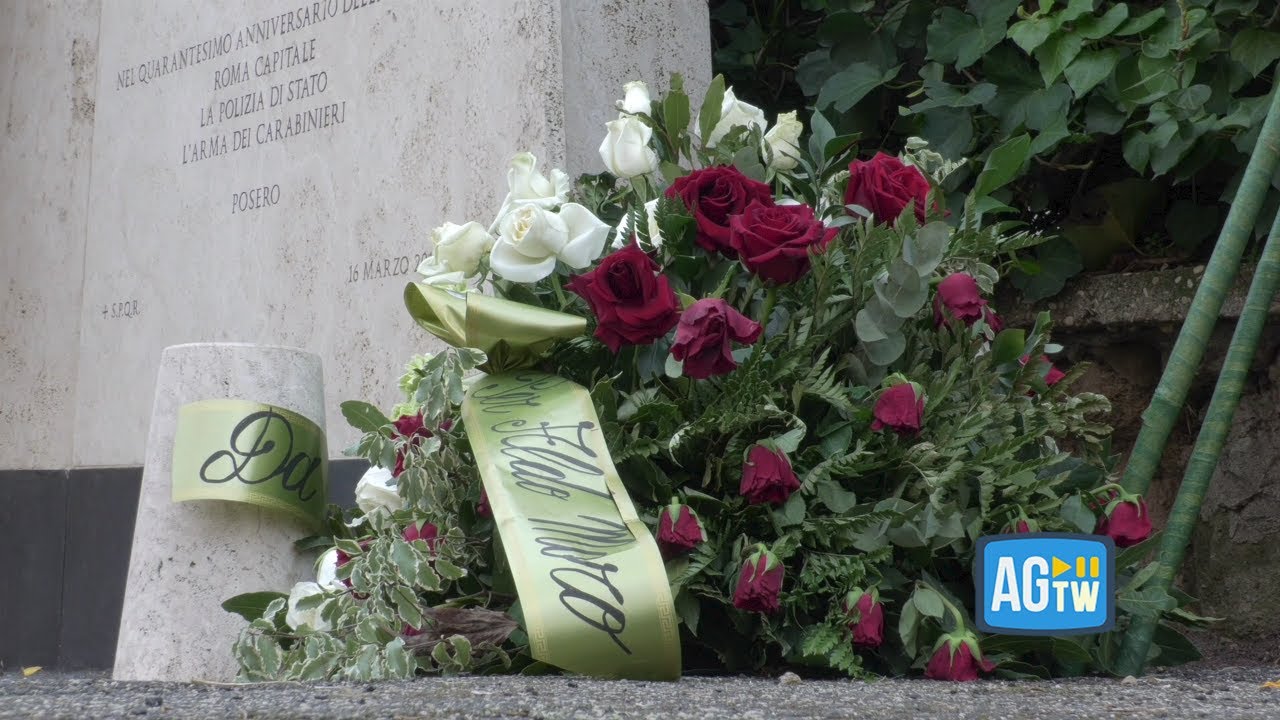 Via Fani, l'omaggio alla scorta di Moro. Il figlio dell'autista: «Liberarli da ruolo di vittime»