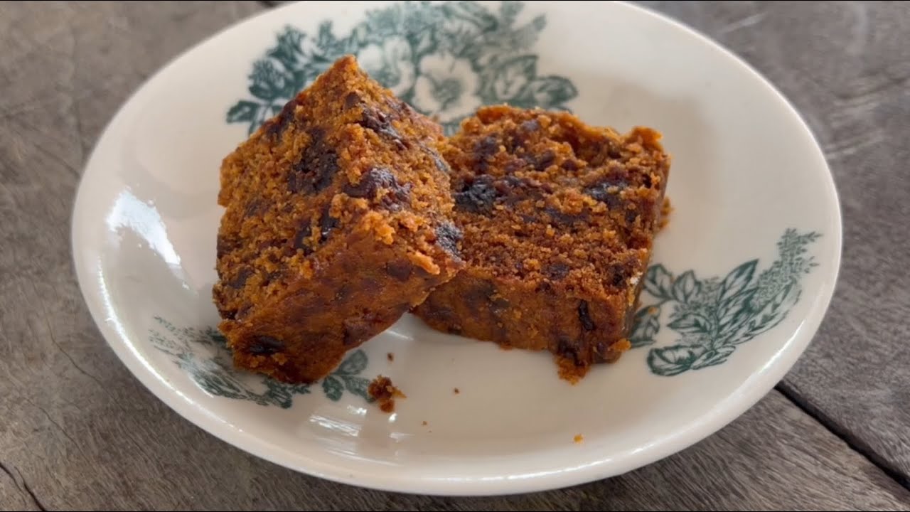 Moist and delicious - prune and cranberry cake for those happy moments!