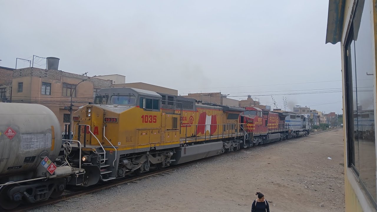 TRIDENTE FCCA: EMD SD40-2 #1023 & GE C40-8W #1034 & GE C41-8W #1035