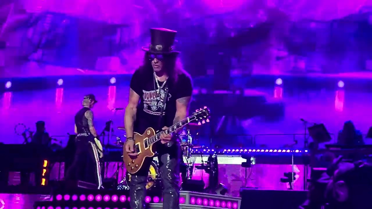 Guns N Roses - Coma Moncton 2023 4k