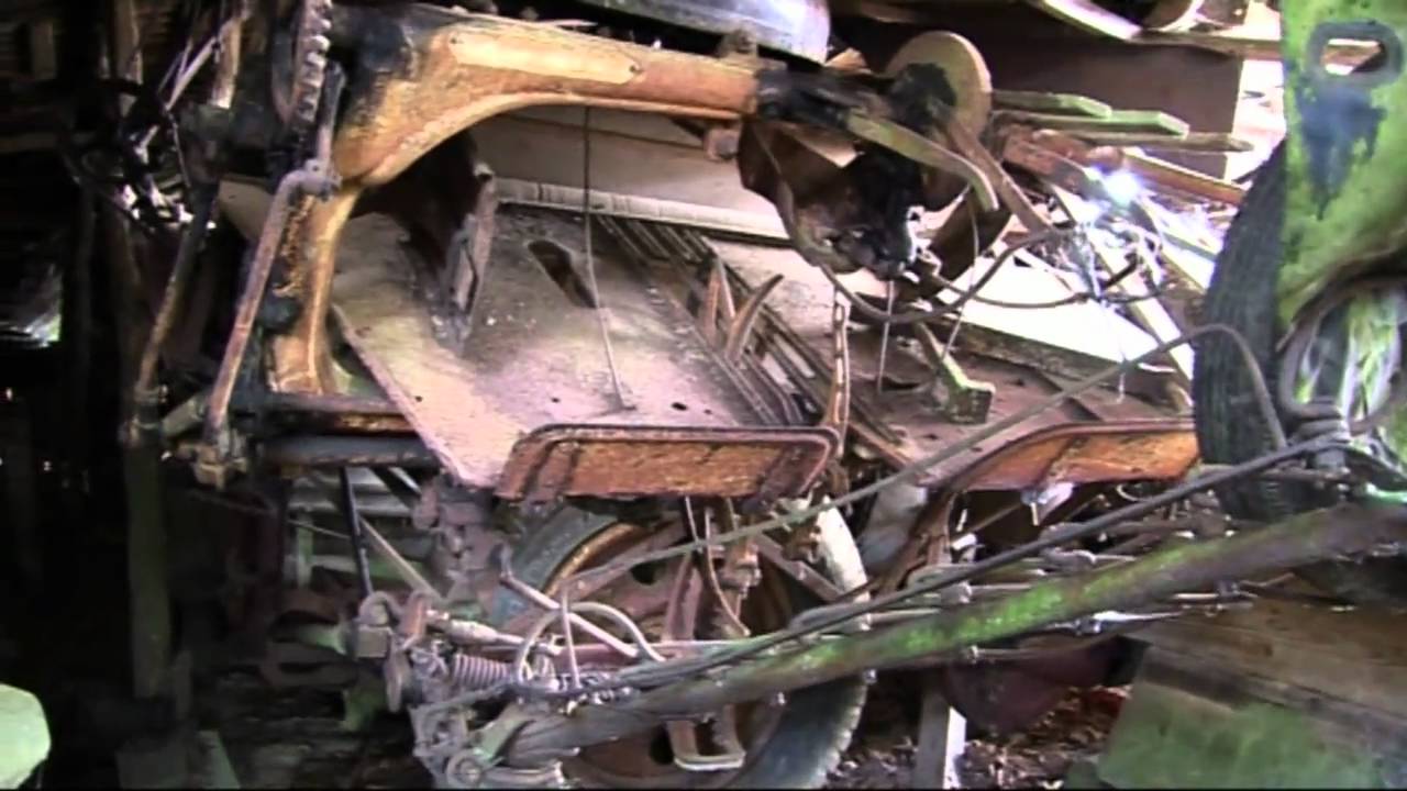 OLD TRACTORS (PART 6) OLD FARM TRACTORS, AGRICULTURAL MACHINERY ONE MANS COLLECTION.