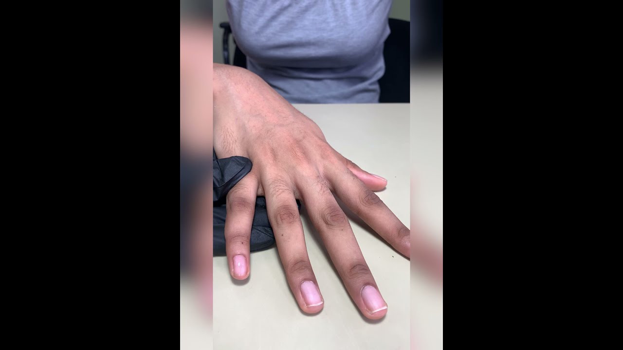 Como aplicar Cuccio Builder en uñas naturales cortas