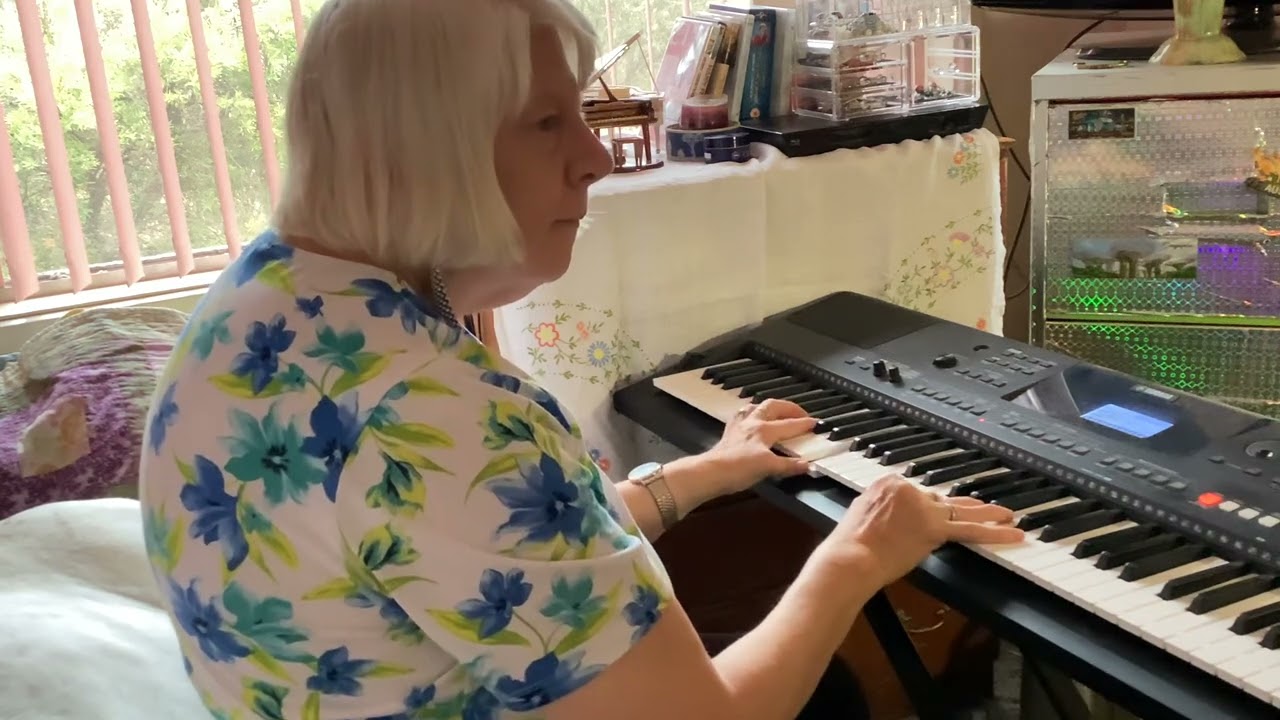 Bad moon rising Credence Clearwater cover