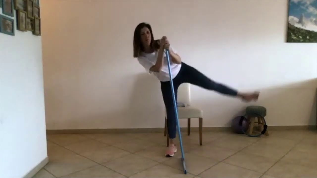 אימון ותרגילים לפרקינסון: תרגילים לשיפור שיווי המשקל והתנועה עם מגב