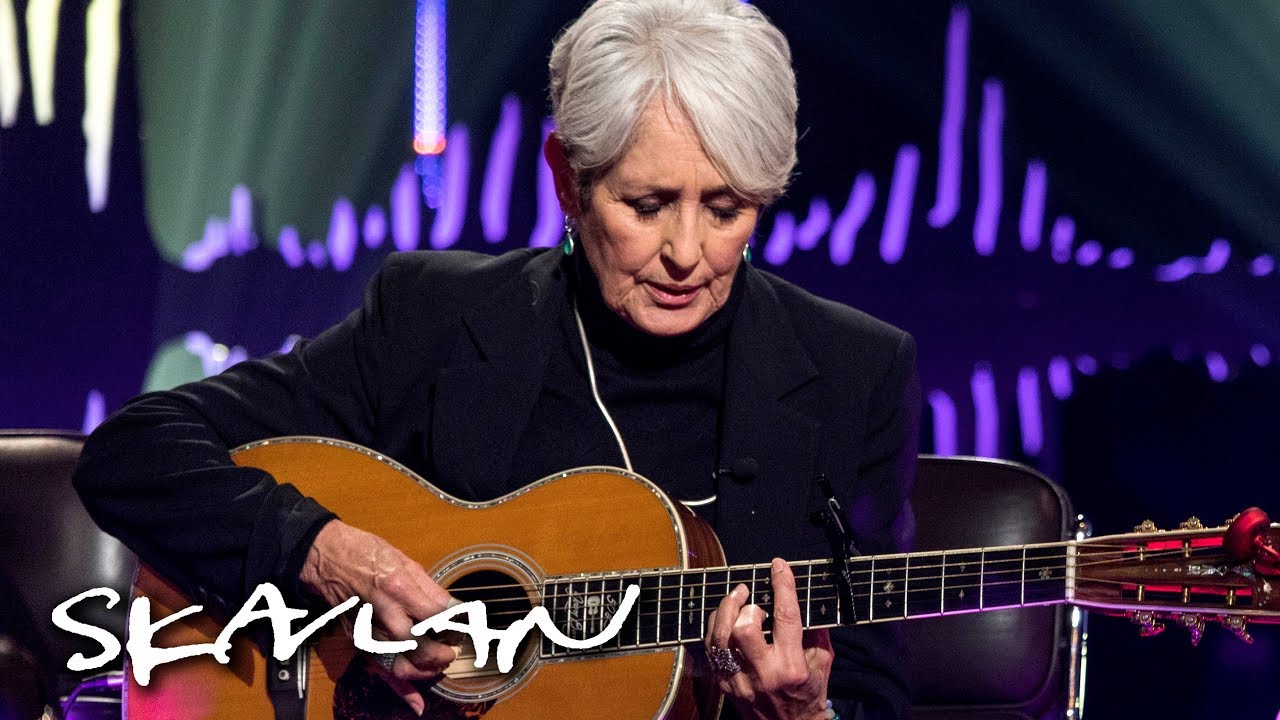 Joan Baez performs «The President Sang Amazing Grace» | SVT/NRK/Skavlan