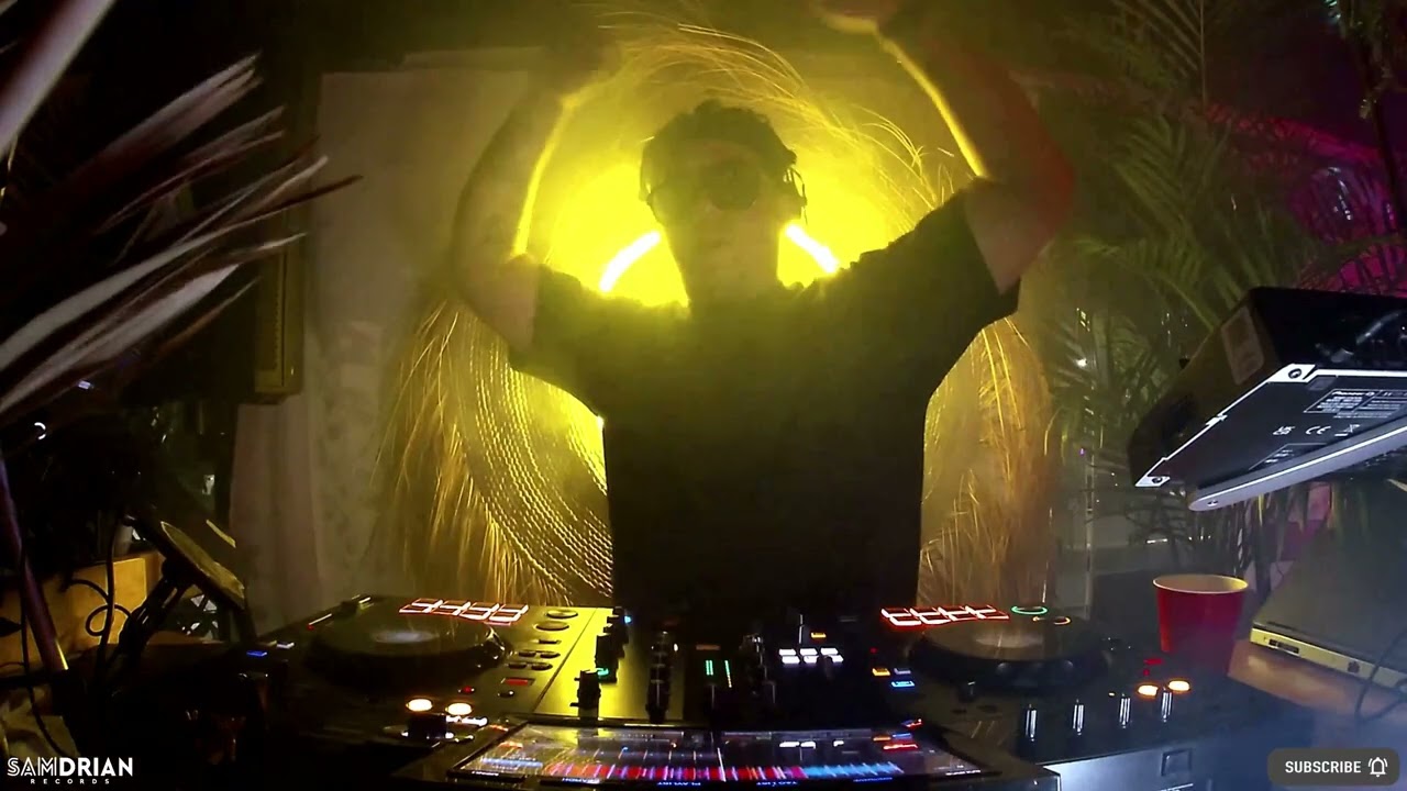Samdrian Sessions 73 The Aronden (Tech House)