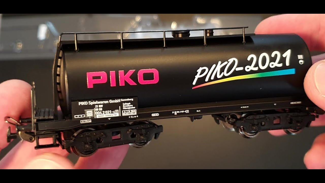 Unboxing PIKO Modellbahn: BR 147.5 locomotive, 2021 annual car many InterCity / Express rail cars