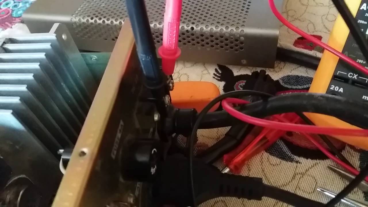 Kenwood PS 430. Voltage regulation - ITA.