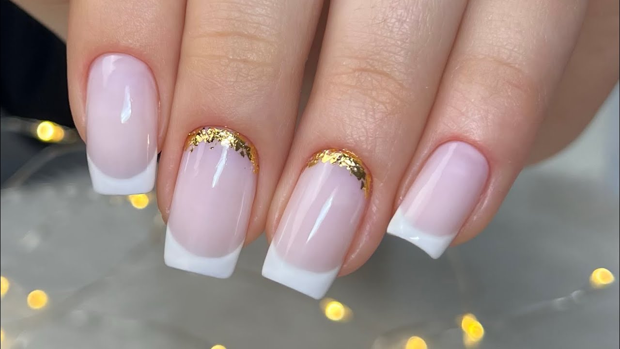 Unhas Francesinha Sorriso com folha de ouro