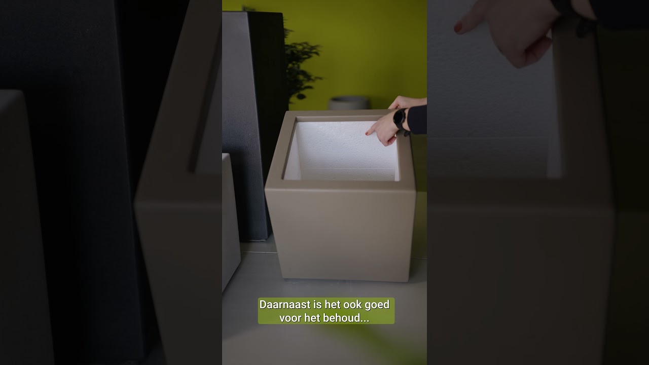 Modern in vorm, groots in functie 🌿 - De polyester plantenbak