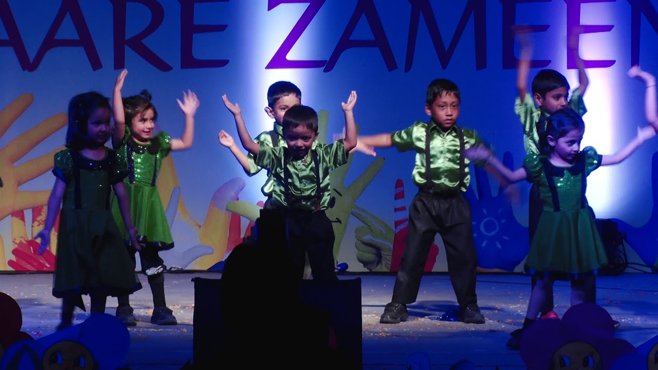 Grade Jr Kg Performance on song Apni to pathshala