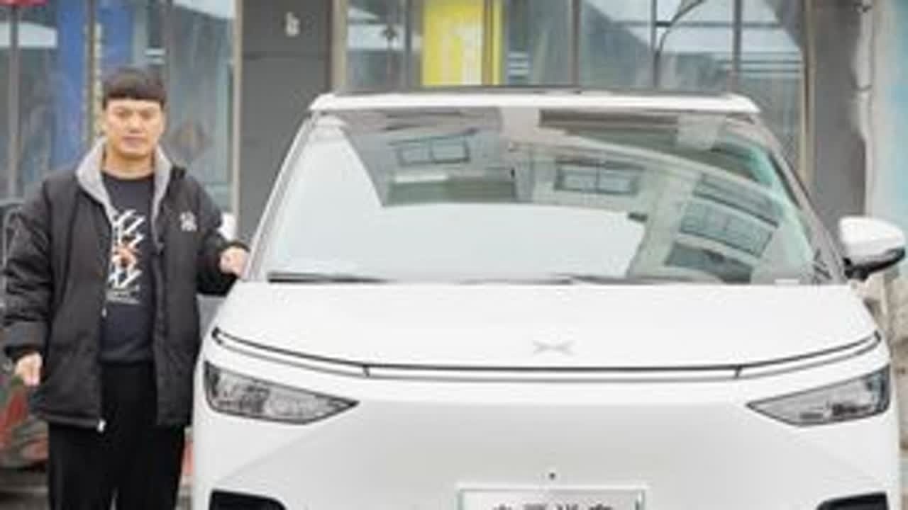 仅仅上路8个月，落地接近40万的小鹏X9，仅需24万即可拥有！#小鹏X9