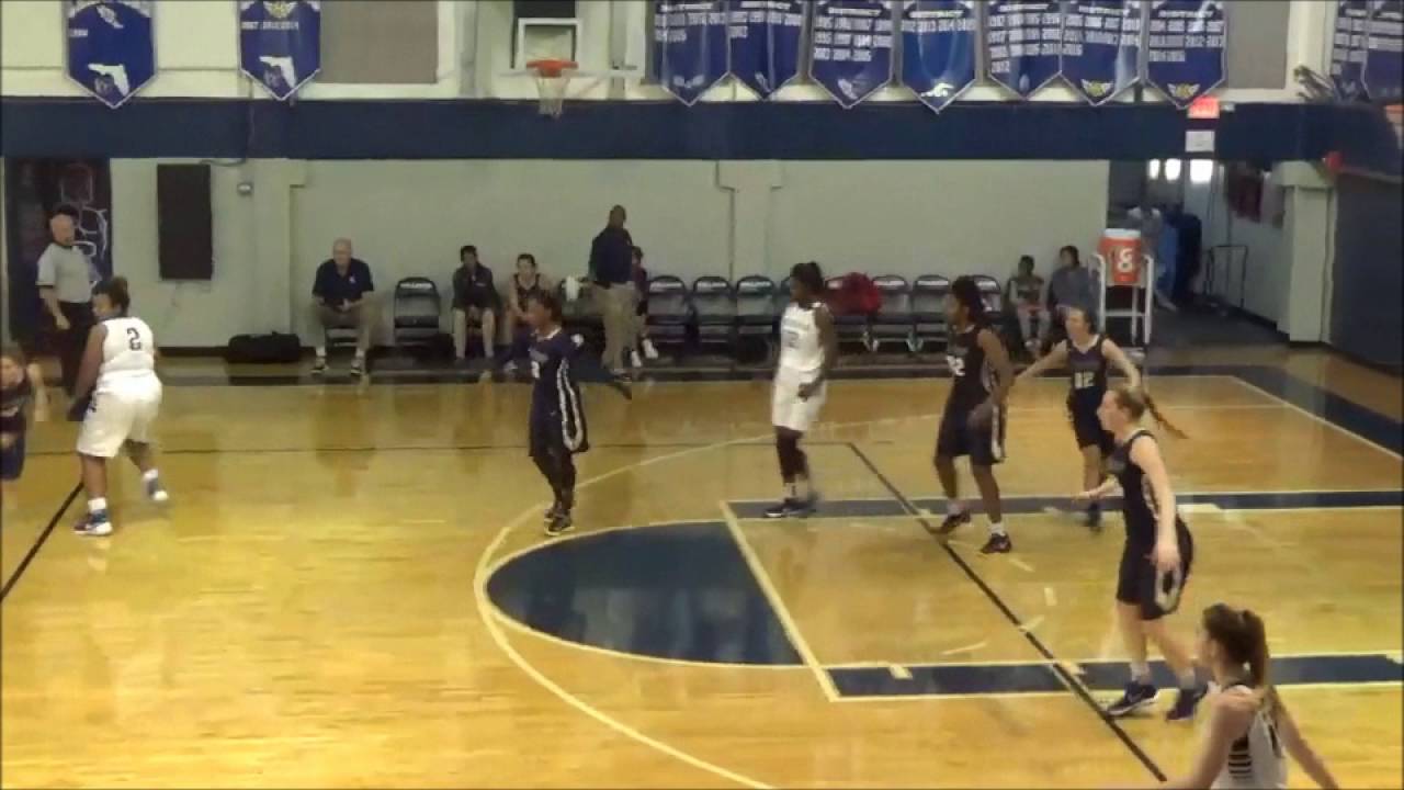 Alana Pinder '18 Sophomore Season Highlights