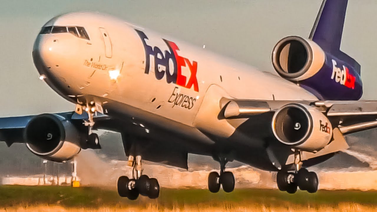 ABORT! ABORT! MD-11 ABORTED LANDING + GO AROUND | Sydney Airport Plane Spotting
