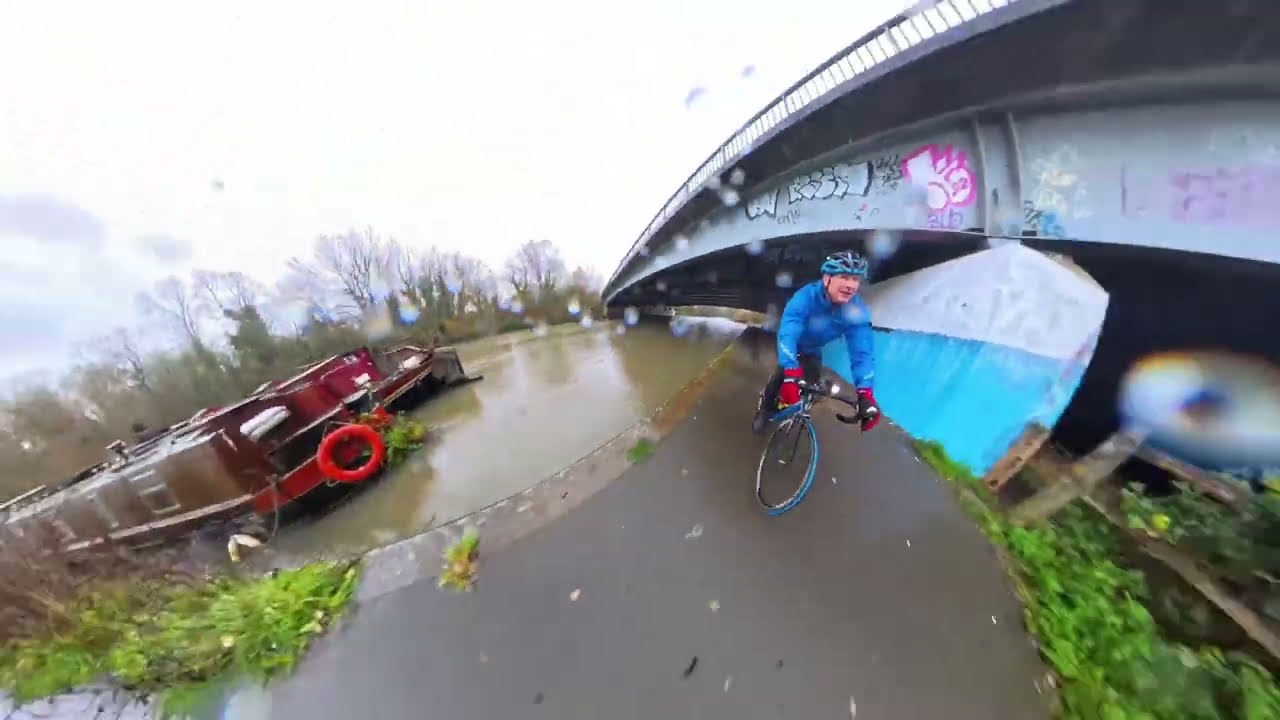 Abingdon to Oxford Bike Ride - Along the River - Insta 360 x4 with invisible selfie stick