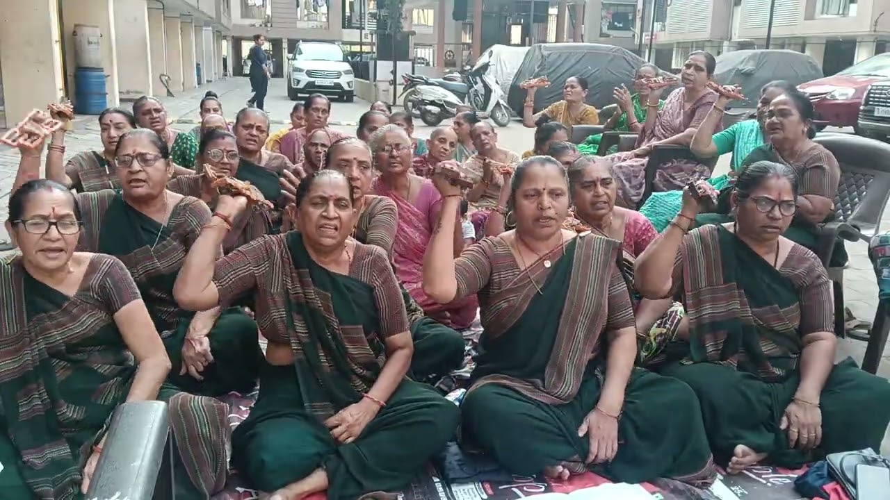 આ કિર્તન જોરદાર હાલો હાલો શિવરાત્રી ના મેળે રે👌👌👌જય રામાપીર મહિલા મંડળ પારુલ બેન ગોંડલીયા 