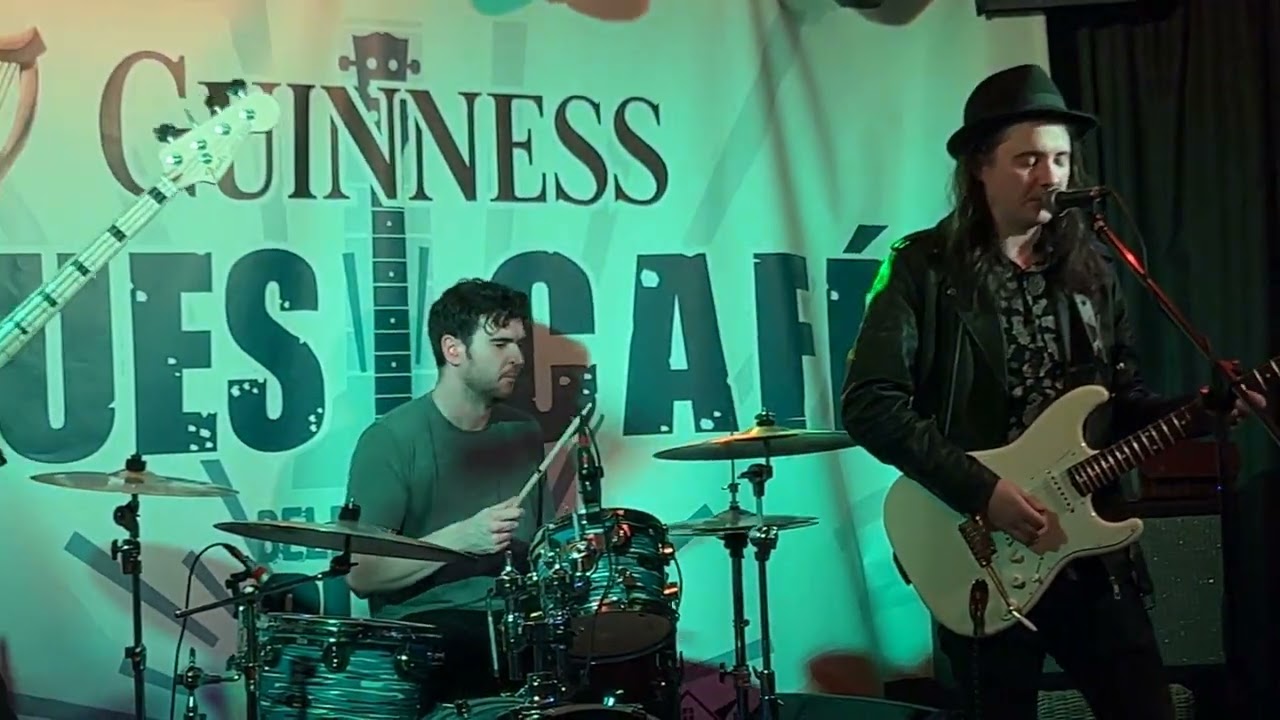 Chris Taplin Band  .....Boom Boom