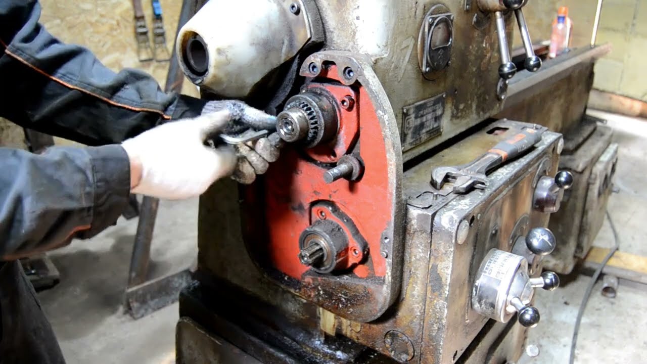 Restoration of an old lathe 1А616. Part 1.