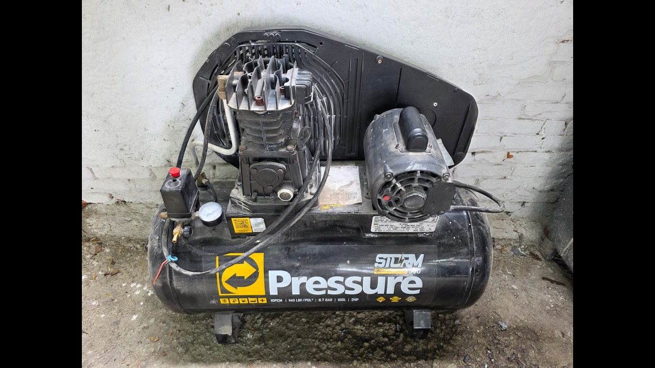 COMPRESSOR DE AR STORM 10/100 300 10 PÉS 2HP 100 LITROS 110/220V MONOFÁSICO
