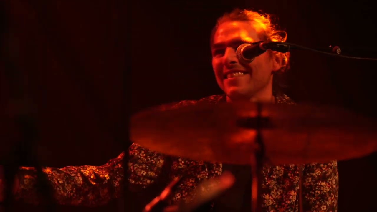 Hymn LIVE