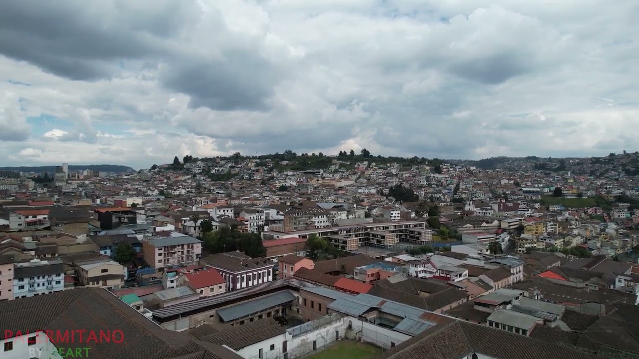 ECUADOR | QUITO | 4K DRONE FOOTAGE | PLAZA DE SANTO DOMINGO