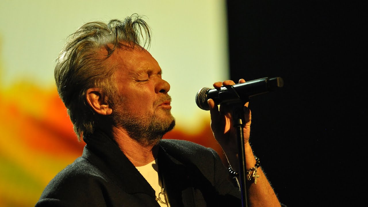 John Mellencamp - Ain't Even Done with the Night (Live at Farm Aid 2021)